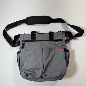 Skip Hop Gray Diaper Bag Tote Messenger Crossbody w/ Changing Pad Pockets
